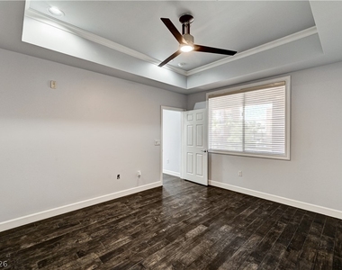 75 E Agate Avenue - Photo Thumbnail 31
