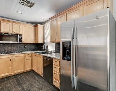 75 E Agate Avenue - Photo Thumbnail 12