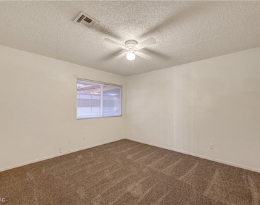 1724 Palm Street - Photo Thumbnail 20
