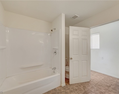 1724 Palm Street - Photo Thumbnail 31