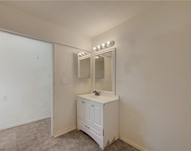 1724 Palm Street - Photo Thumbnail 30