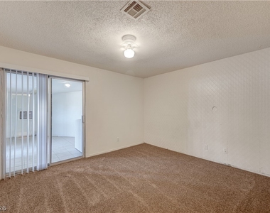 1724 Palm Street - Photo Thumbnail 15