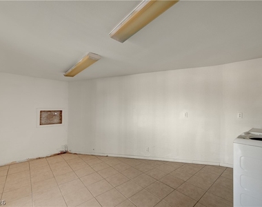 1724 Palm Street - Photo Thumbnail 24