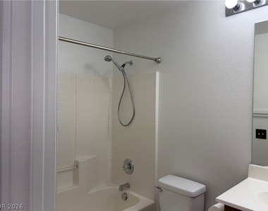 4020 Balsam Mountain Street - Photo Thumbnail 12