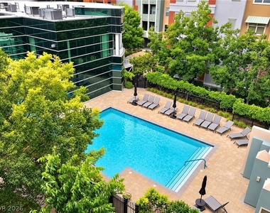 26 E Serene Avenue - Photo Thumbnail 34
