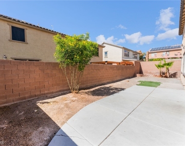 6221 Villa Emo Street - Photo Thumbnail 28