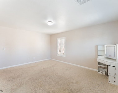 6221 Villa Emo Street - Photo Thumbnail 25