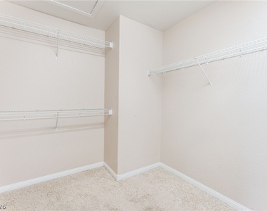 6221 Villa Emo Street - Photo Thumbnail 18