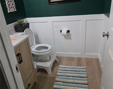 2881 Rolling Brook Place - Photo Thumbnail 13