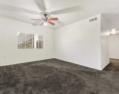 10245 S Maryland Parkway - Photo Thumbnail 2