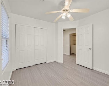 10239 Keystone Pastures Street - Photo Thumbnail 17