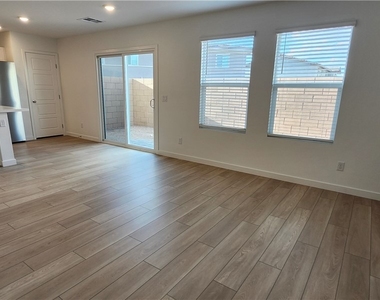 115 Scarhill Track Avenue - Photo Thumbnail 3