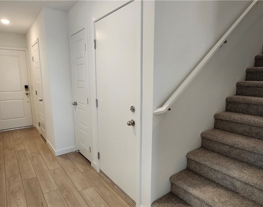 115 Scarhill Track Avenue - Photo Thumbnail 1