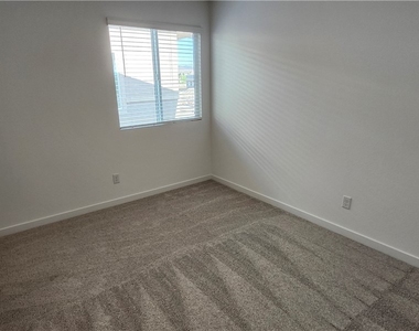 115 Scarhill Track Avenue - Photo Thumbnail 17