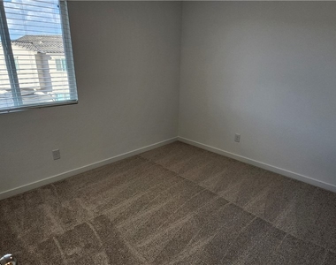 115 Scarhill Track Avenue - Photo Thumbnail 12