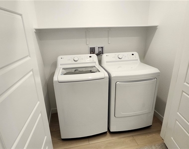 115 Scarhill Track Avenue - Photo Thumbnail 14