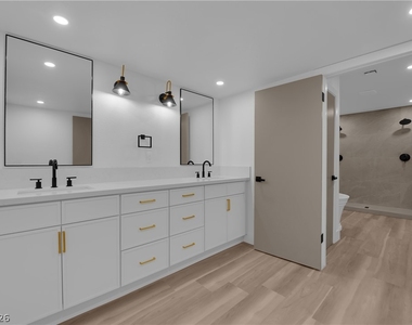 1524 Bonita Avenue - Photo Thumbnail 25