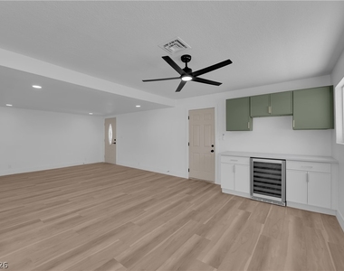 1524 Bonita Avenue - Photo Thumbnail 11