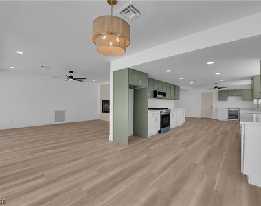 1524 Bonita Avenue - Photo Thumbnail 7