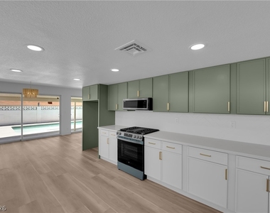 1524 Bonita Avenue - Photo Thumbnail 13