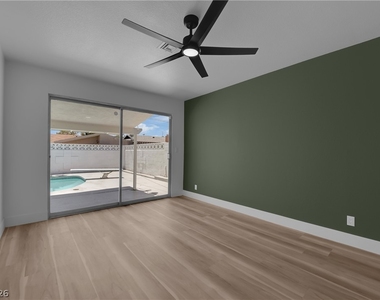 1524 Bonita Avenue - Photo Thumbnail 29