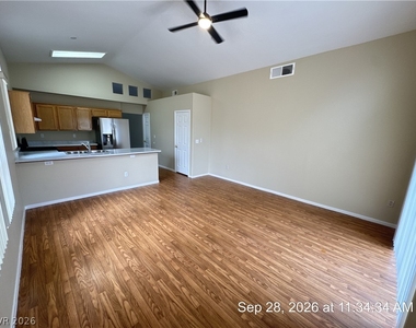 9546 Lavarun Court - Photo Thumbnail 7