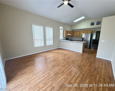 9546 Lavarun Court - Photo Thumbnail 8