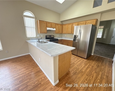 9546 Lavarun Court - Photo Thumbnail 5