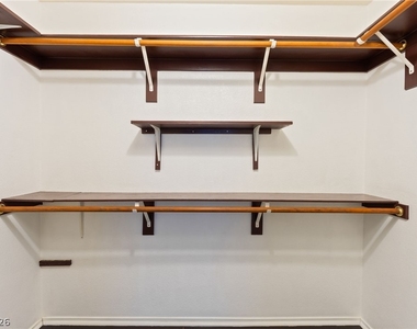 857 Lantham Place - Photo Thumbnail 17