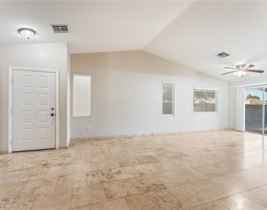 857 Lantham Place - Photo Thumbnail 3