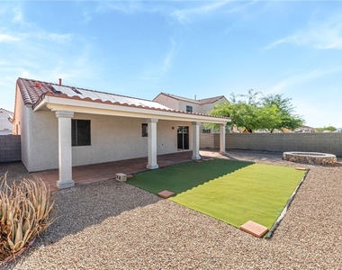 857 Lantham Place - Photo Thumbnail 30