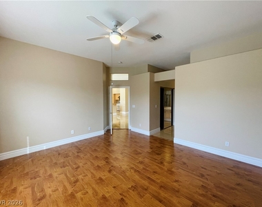 231 Cliff Valley Drive - Photo Thumbnail 20