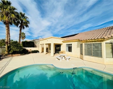 231 Cliff Valley Drive - Photo Thumbnail 3