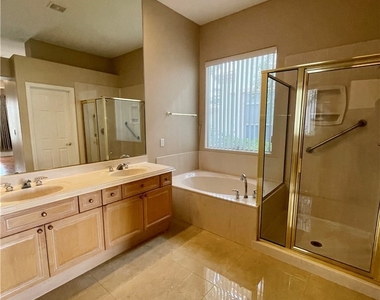 231 Cliff Valley Drive - Photo Thumbnail 22