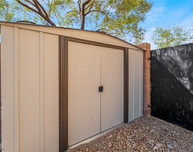 10328 Burwood Street - Photo Thumbnail 40