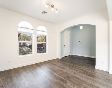 10328 Burwood Street - Photo Thumbnail 4