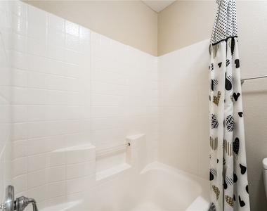 10328 Burwood Street - Photo Thumbnail 31