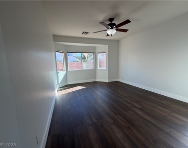 1129 Oceanwood Avenue - Photo Thumbnail 17