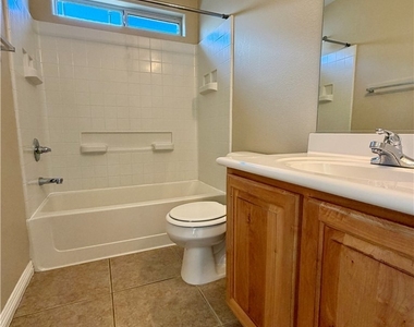 1073 Pleasure Lane - Photo Thumbnail 25