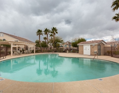 1073 Pleasure Lane - Photo Thumbnail 1