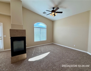 1073 Pleasure Lane - Photo Thumbnail 11