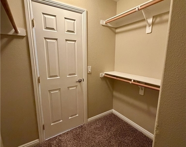 1073 Pleasure Lane - Photo Thumbnail 19