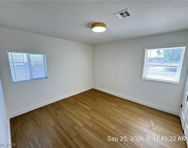 1051 Sweeney Avenue - Photo Thumbnail 15