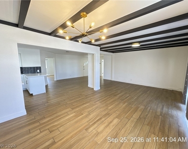 1051 Sweeney Avenue - Photo Thumbnail 4