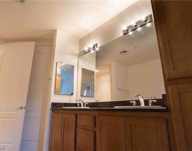 44 E Serene Avenue - Photo Thumbnail 18