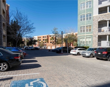 44 E Serene Avenue - Photo Thumbnail 28