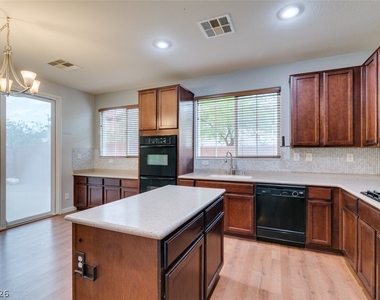 7162 Indian Head Avenue - Photo Thumbnail 17