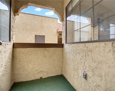 4752 Obannon Drive - Photo Thumbnail 21