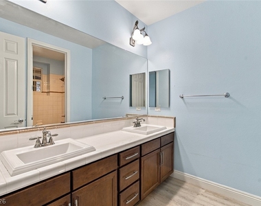 623 Chervil Valley Drive - Photo Thumbnail 8
