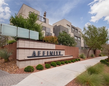 11283 Cactus Tower Avenue - Photo Thumbnail 61